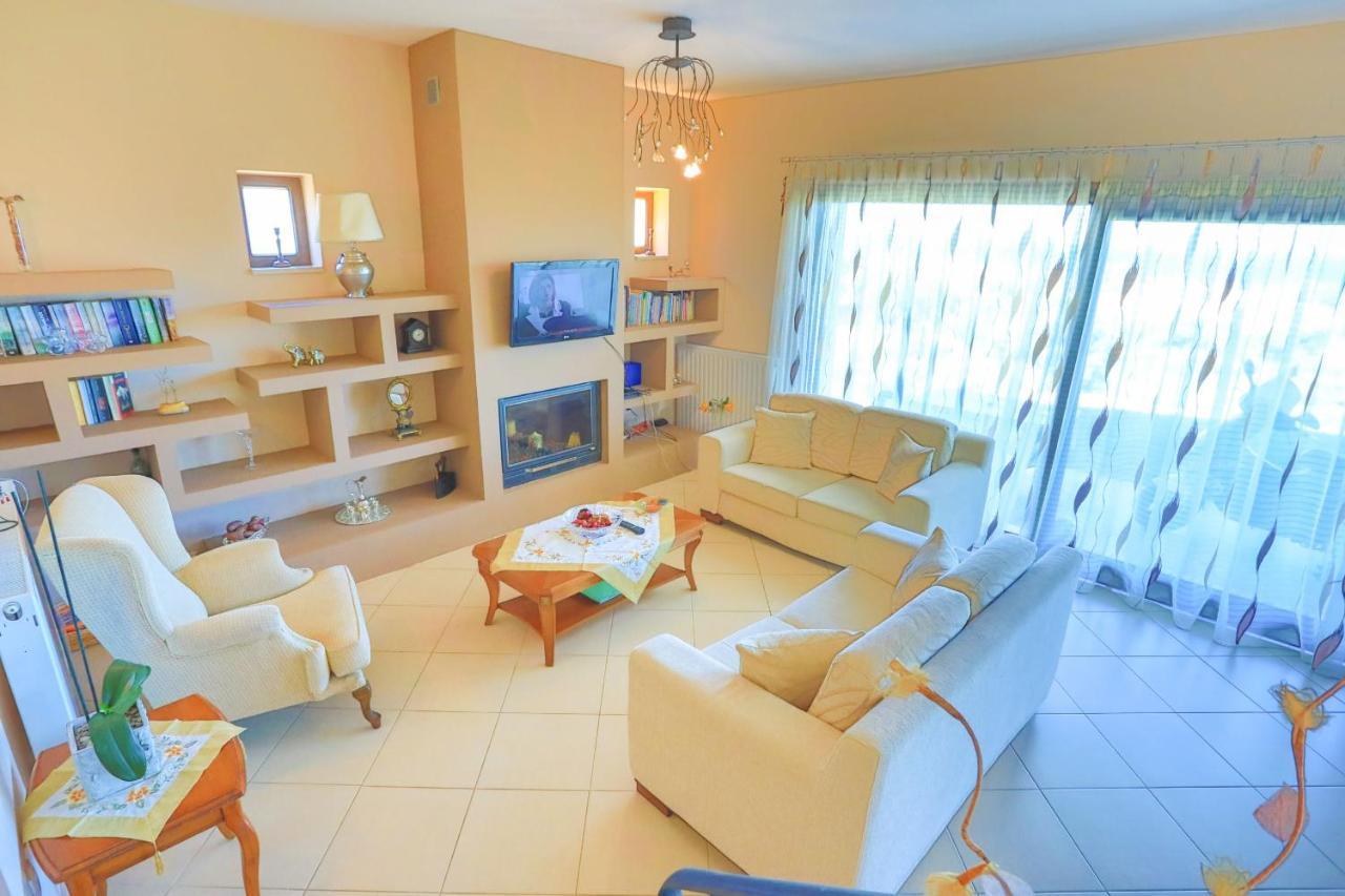 Villa Dersea Acharavi  Dış mekan fotoğraf
