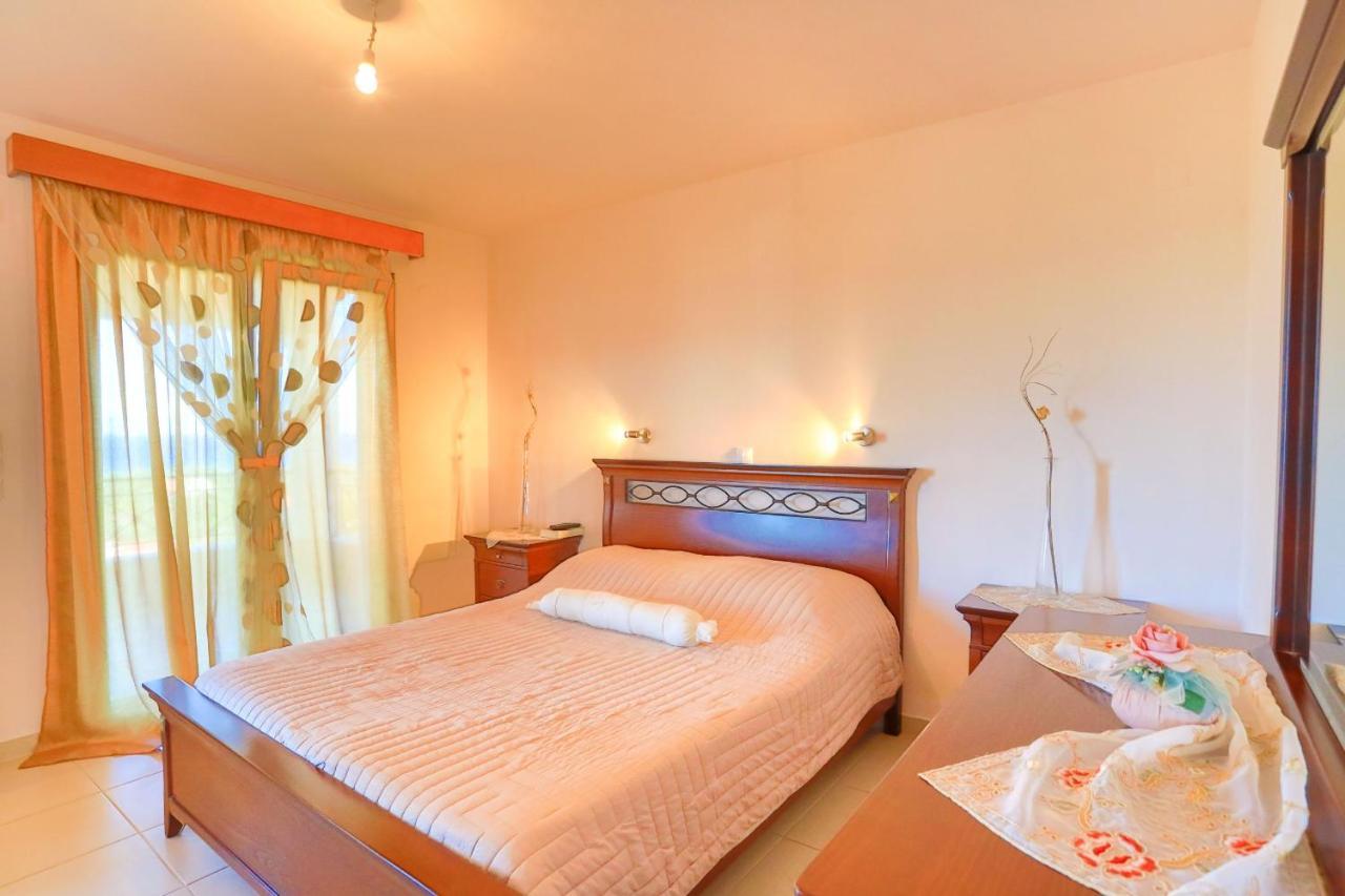 Villa Dersea Acharavi  Dış mekan fotoğraf