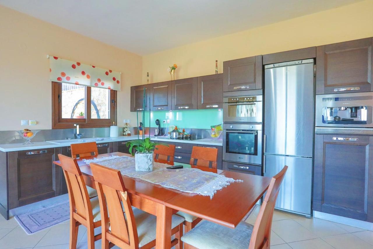 Villa Dersea Acharavi  Dış mekan fotoğraf