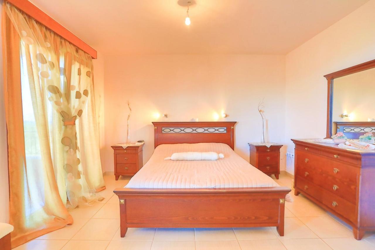 Villa Dersea Acharavi  Dış mekan fotoğraf