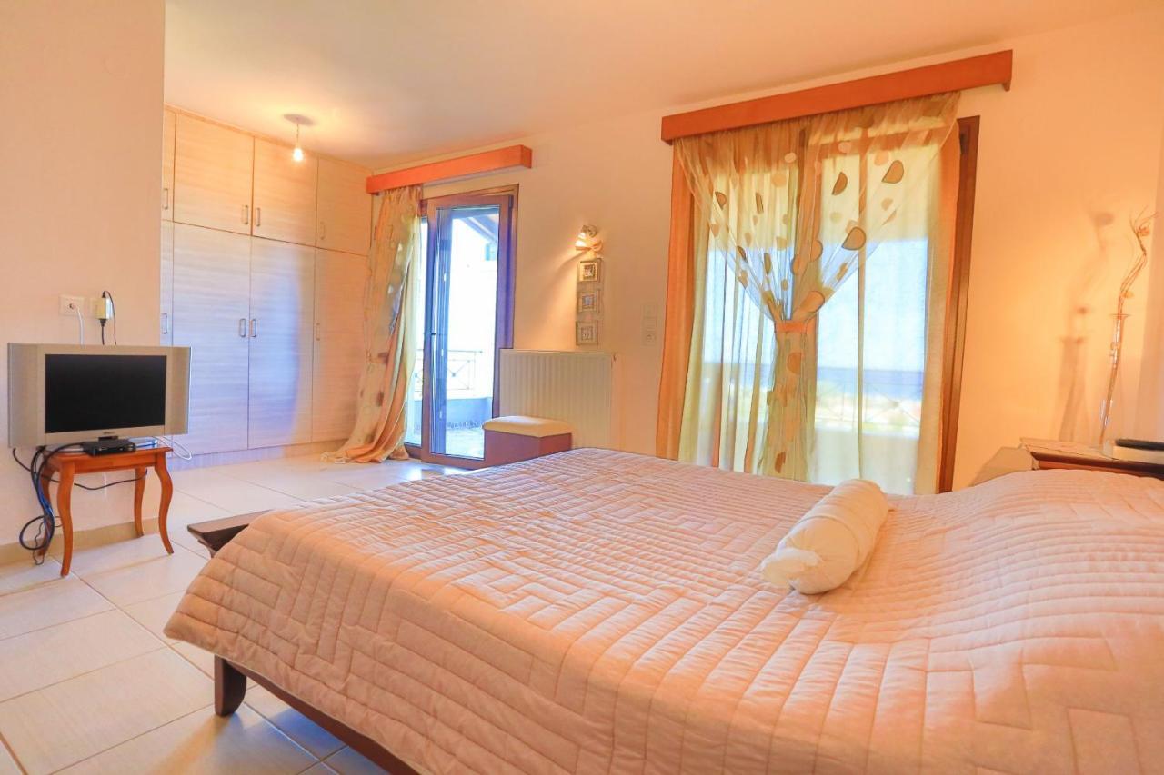 Villa Dersea Acharavi  Dış mekan fotoğraf